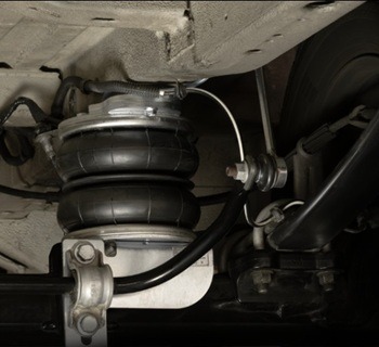 Sistemi di sospensioni semi-pneumatiche